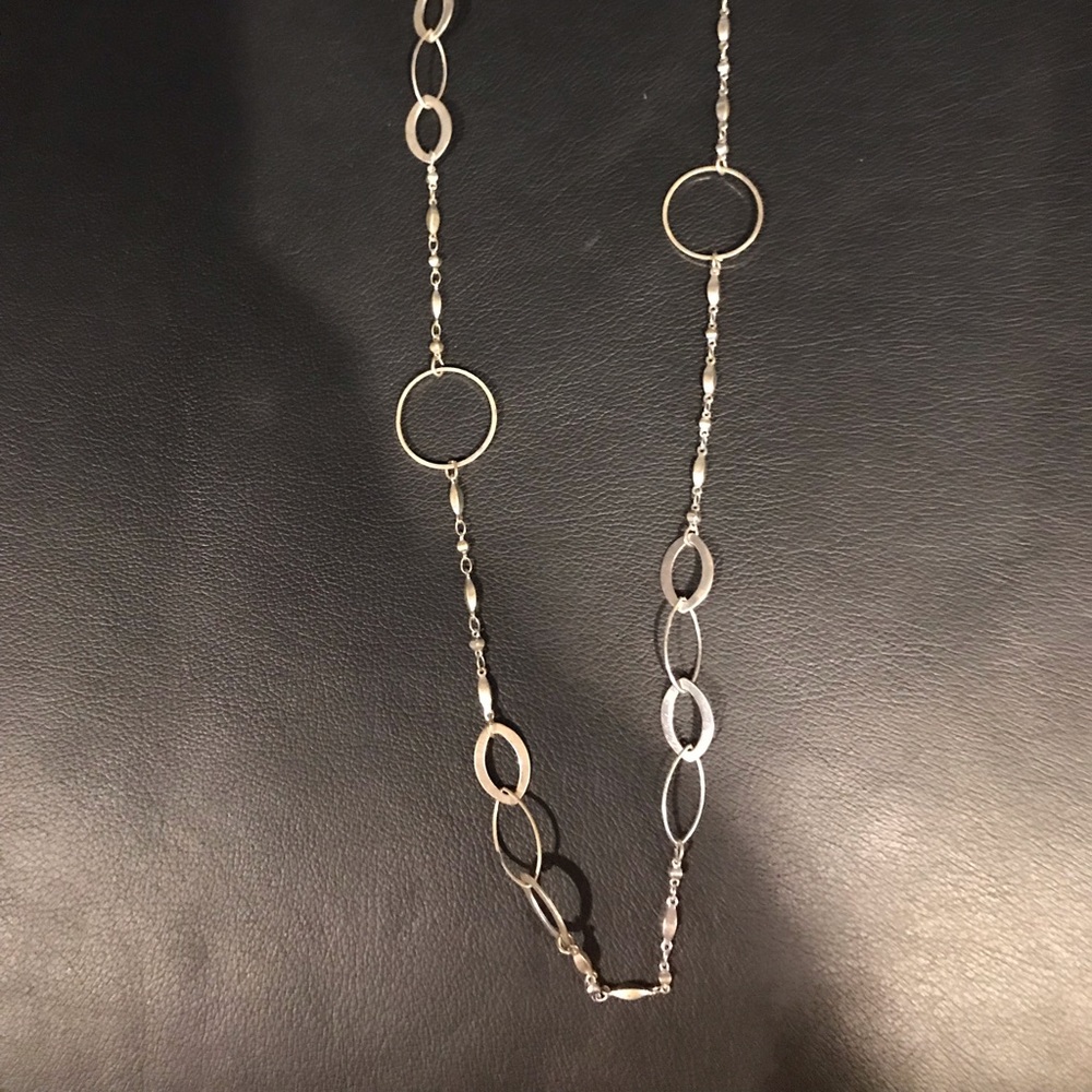 Cute silver necklace